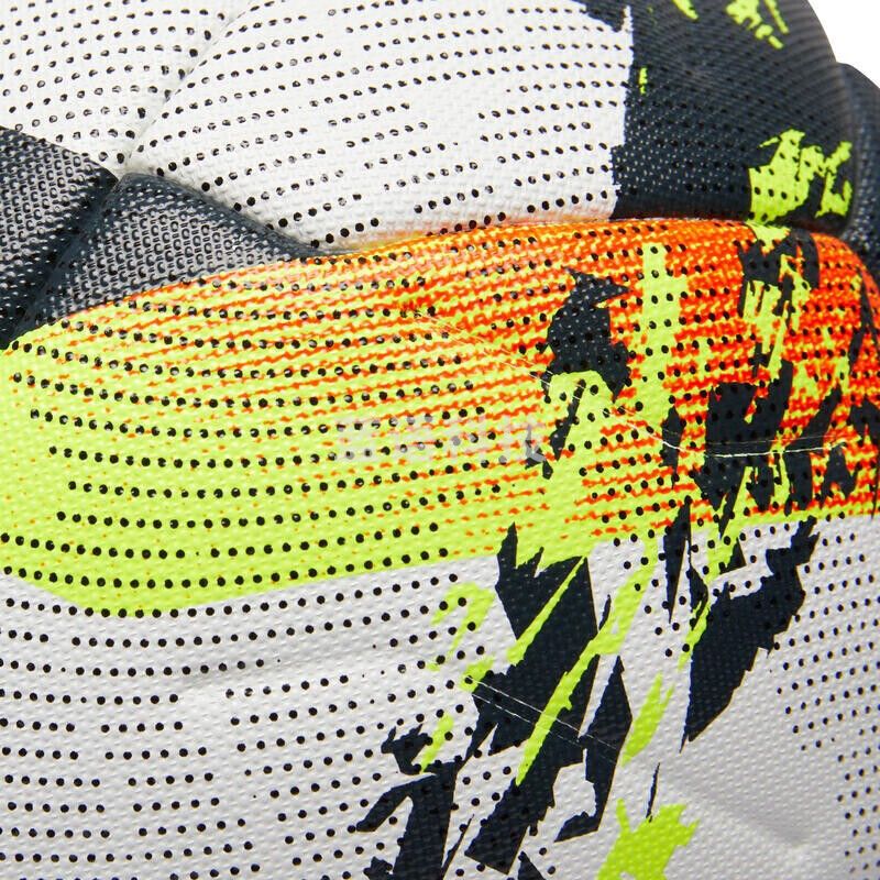 迪卡侬 足球5号球FIFAPRO认证学生成人比赛耐磨专业足球热粘合IVO2【隐藏缝线】F550 5号-白色 4242574