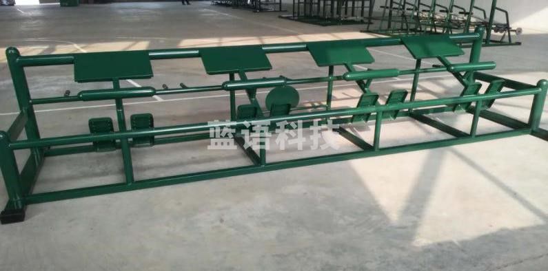 益动未来 背肌组合训练器 50*100mm、50*50mm、40*80mm方管、3寸、2寸、1寸半、1寸2、1寸、6分圆管，管材厚度不低于3mm 底部配橡胶外脚套 把手部位配橡胶把套（套）