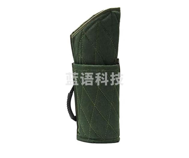 雅仕通军犬训练加厚训犬护袖德牧马犬训练套袖训犬扑咬袖 咬靶训工作犬用品620*300绿色 （高密度帆布）