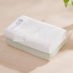 洁丽雅（Grace） 6413A 竹纤维绣花美容面巾 720*330mm 白色