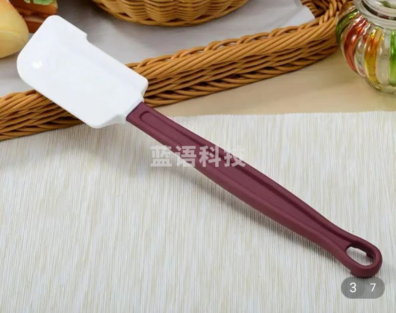 三能硅胶刮刀面糊搅拌蛋糕奶油抹平刮平刮板耐热小号SN4757
