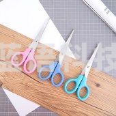 得力0605剪刀 蓝红绿颜色随机