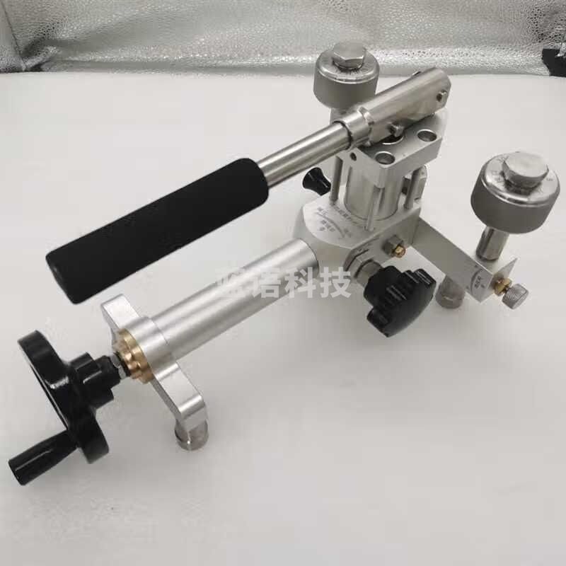 倍佳鑫 压力校验台压力表校验仪校准器装置手动液气体油水微压泵台式负压 便携式气压款 教学仪器