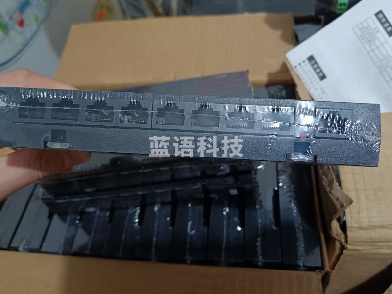 采之采 8口数字交换GL8-WZ81 POE2 4V转12V GL7-SW18米立ML7-SW18 GL7-SW18