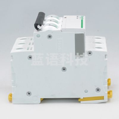 施耐德(APC)IC65N 3P D32A 塑壳断路器