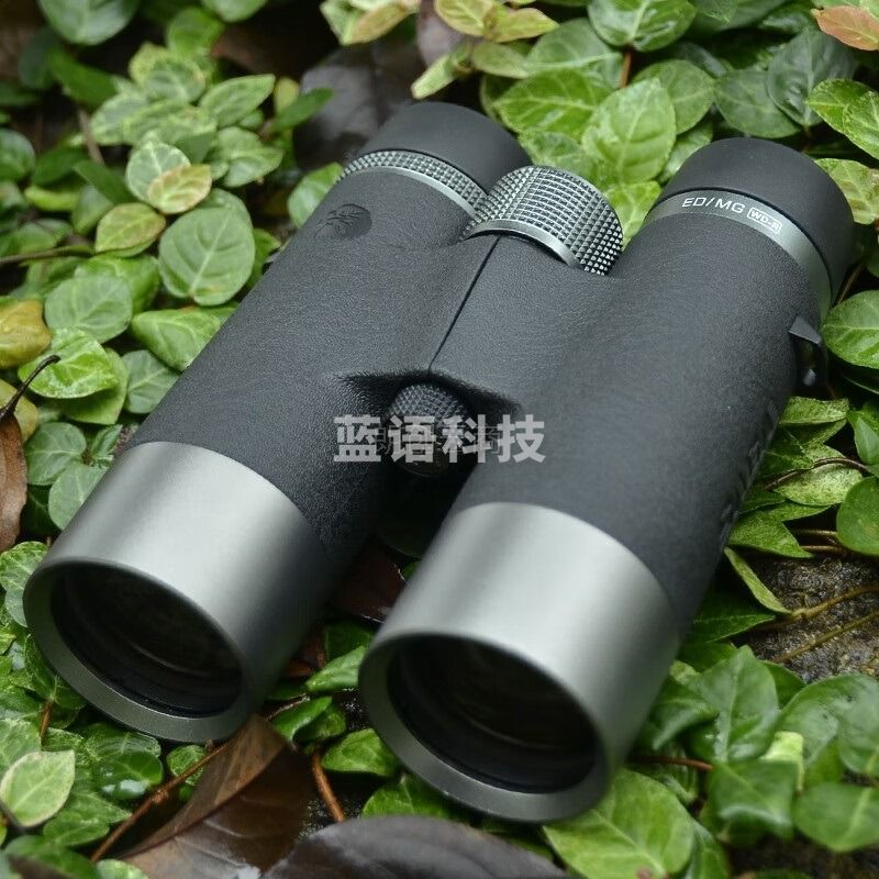 萨伽（SAGA）双筒望远镜ED镜片高倍高清运动户外专业寻蜂找马蜂微光夜视 10X42