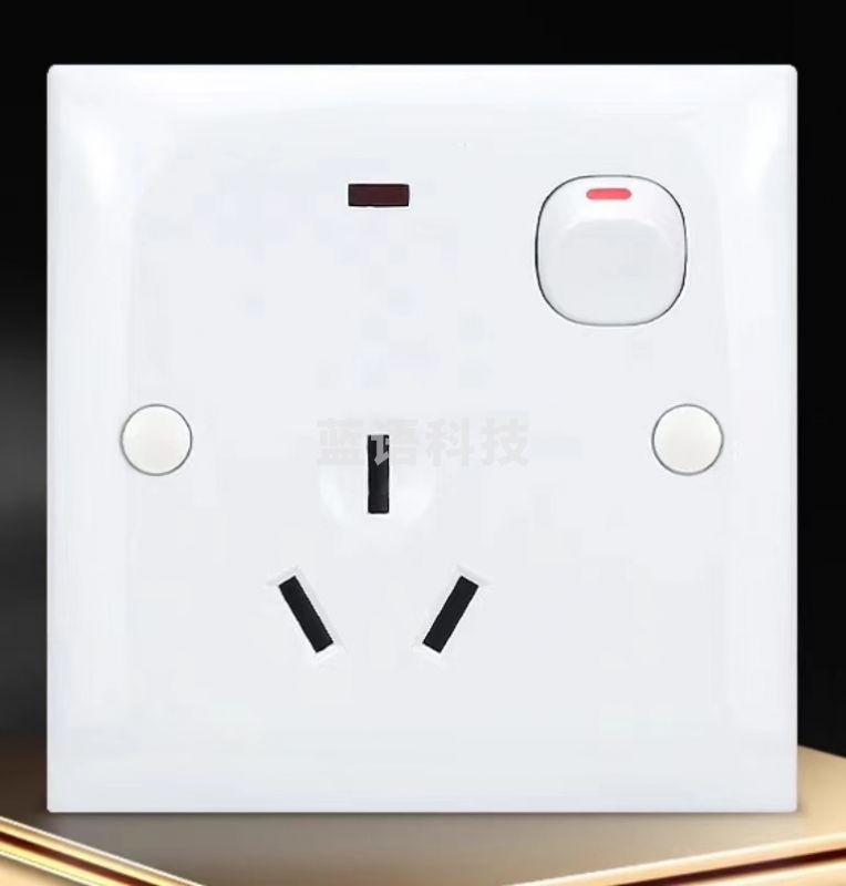 一开单控16A空调插座