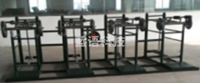 益动未来 深蹲力量组合训练器 440*140*150cm 配有15kg杠铃片2片，10kg杠铃片8片，5kg杠铃片4片，2.5kg杠铃片2片（组）