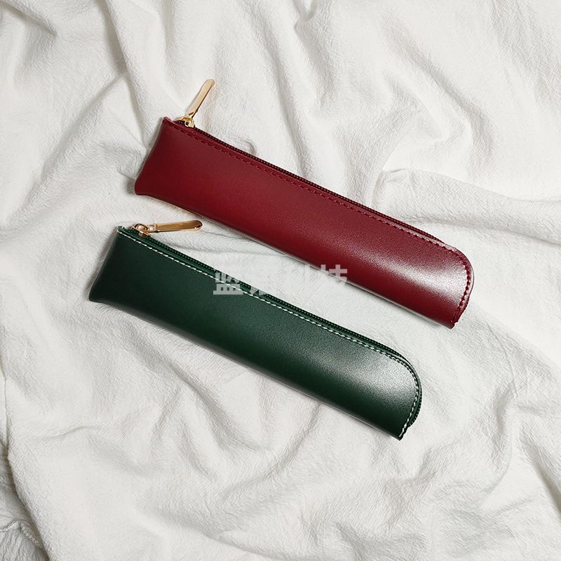 皮质简约笔袋