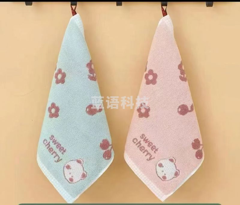 卡通毛巾 婴儿口水巾 宝宝方巾  幼儿园手帕  25*25cm 货号：YC