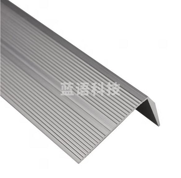 铝合金楼梯防滑条 台阶防滑条  30*100mm  2.7米/根  货号：JC