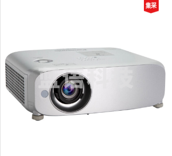 松下（Panasonic） PT-BZ480C 投影仪