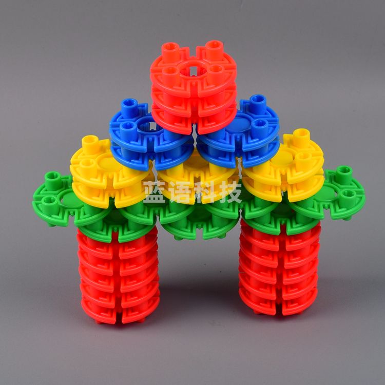 塑料积木/拼装套装小孩儿童玩具早教玩具拼插 （5067数字图片）