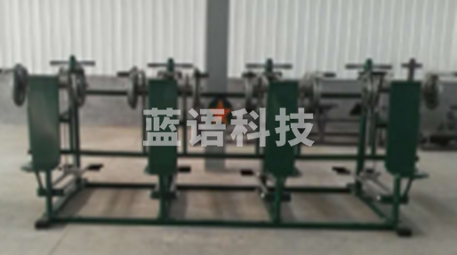 益动未来 三角肌组合训练器 400*180*160cm 配有15kg杠铃片2片，10kg杠铃片8片，5kg杠铃片4片，2.5kg杠铃片2片（套）