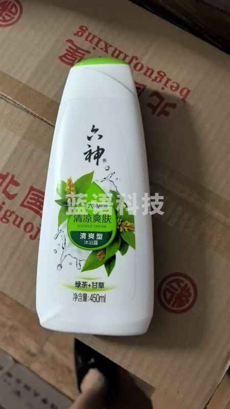 六神 清凉爽肤沐浴露 450ml 绿茶+甘草