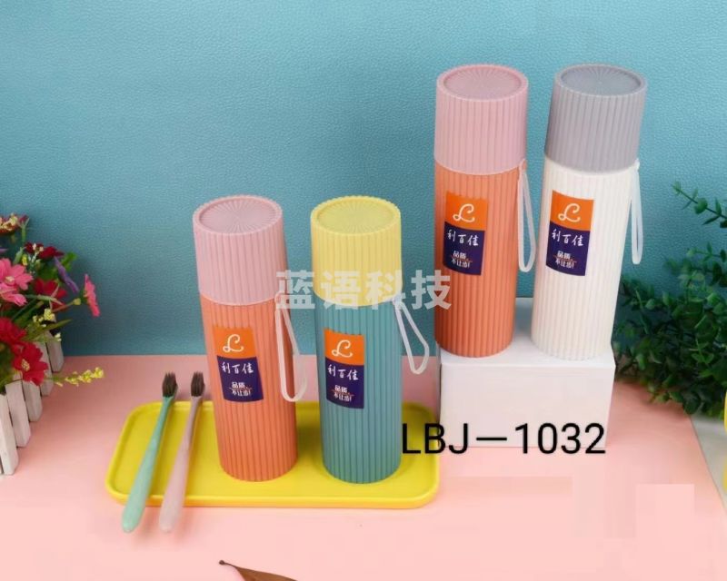 洗漱套装 1个杯子 一个牙刷 货号：HXE