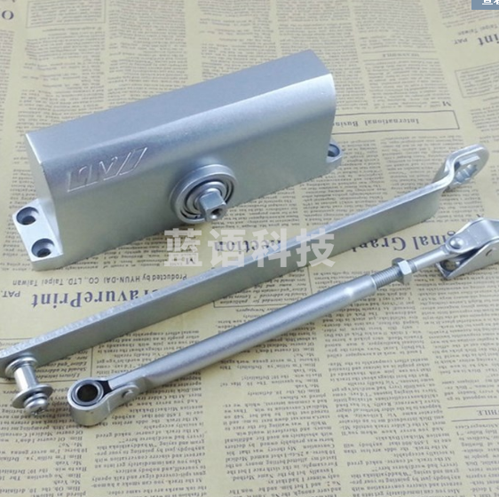 利益（LIYI）闭门器DMG4-5不定位