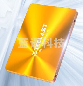 语音室专用台电2T金盘SSD固态移动硬盘