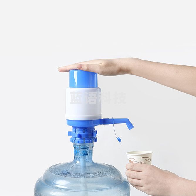手压式抽水器压水器