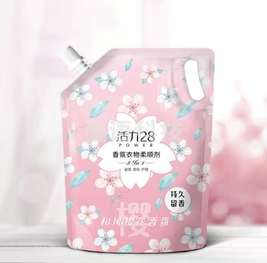 活力28和风樱花香氛柔顺剂柔软亲肤持久留香顺滑防静电 1.35kg*1袋