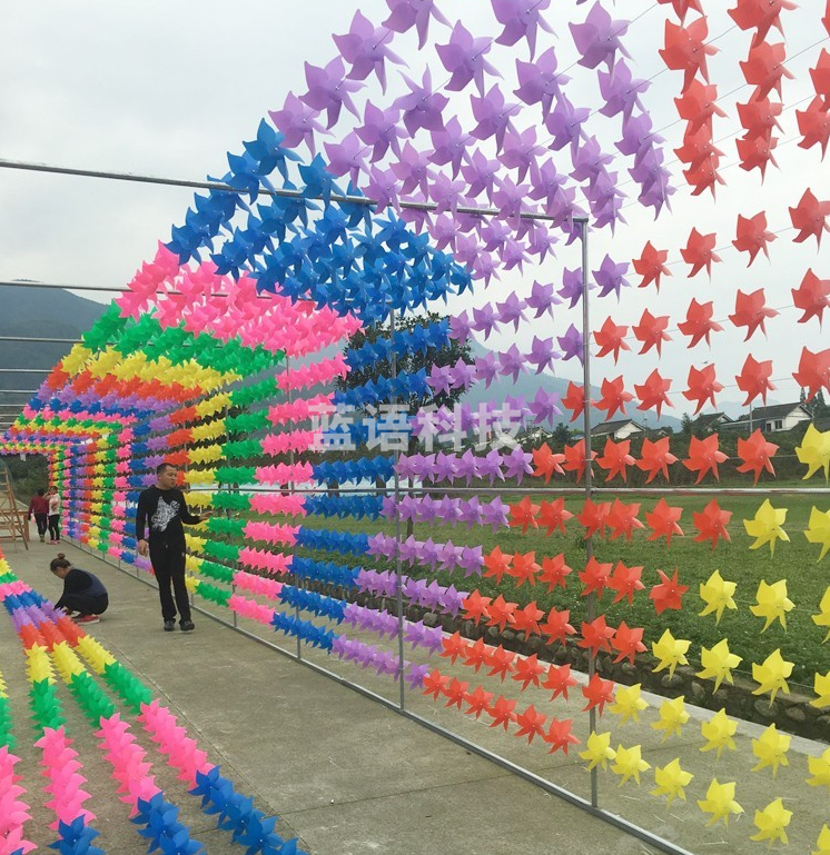 加厚悬挂风车 幼儿园风车挂饰  100个装  每组赠送30米钢丝绳+配件