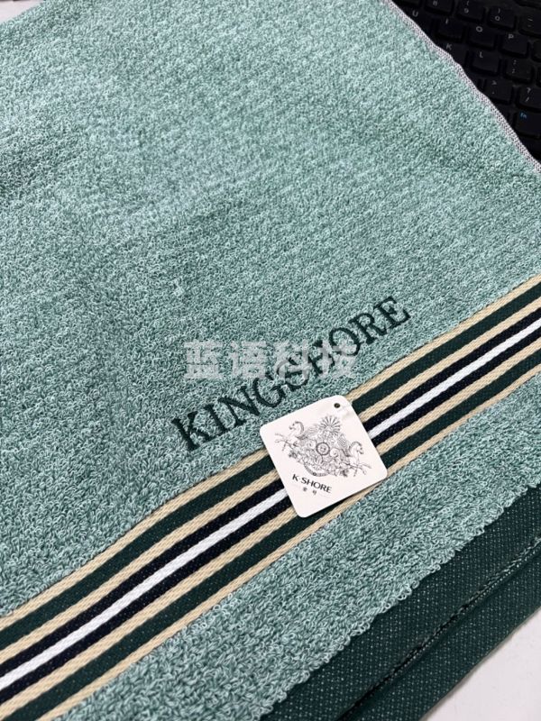 金号毛巾A+适合婴幼儿使用78cm*34cm 执行国家纺织品A类安全标准颜色随机