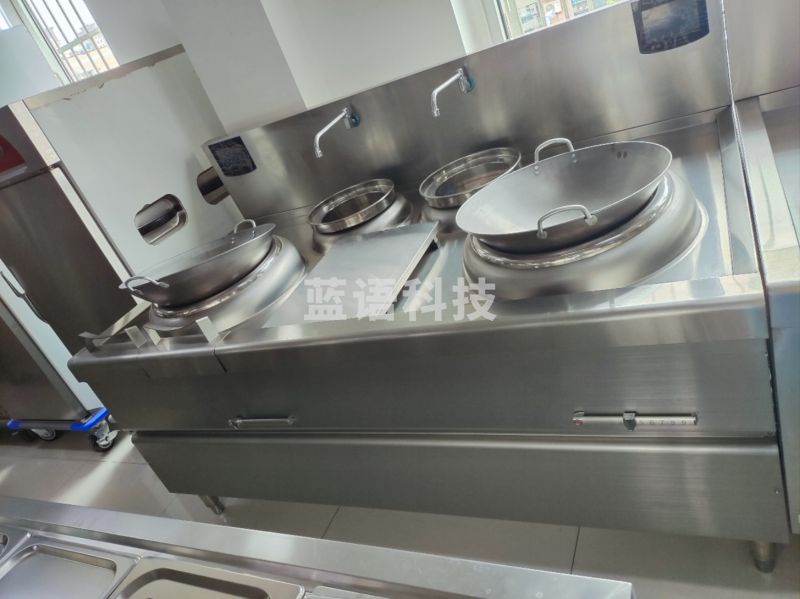 粤顺龙双炒双尾电磁灶15KW*2 2000*1100*800/1200