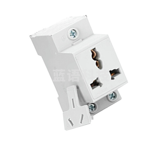 正泰AC30-122 三孔插座 10A