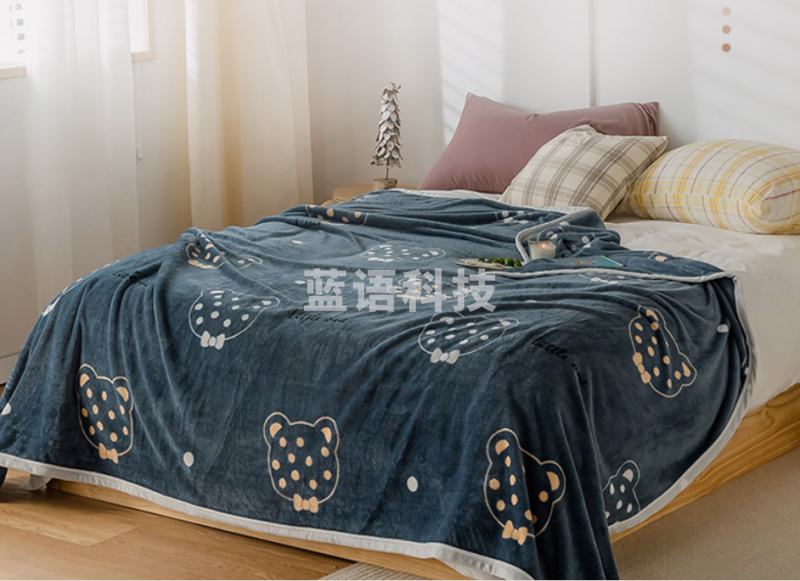 雅鹿·自由自在 加厚法兰绒毛毯 200*230cm萌熊森林